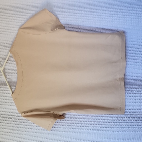 Betina Lou Cropped Knit Tee Size Medium in pale rose/peach - Picture 2 of 3